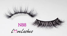 LASH ADDICT BOX